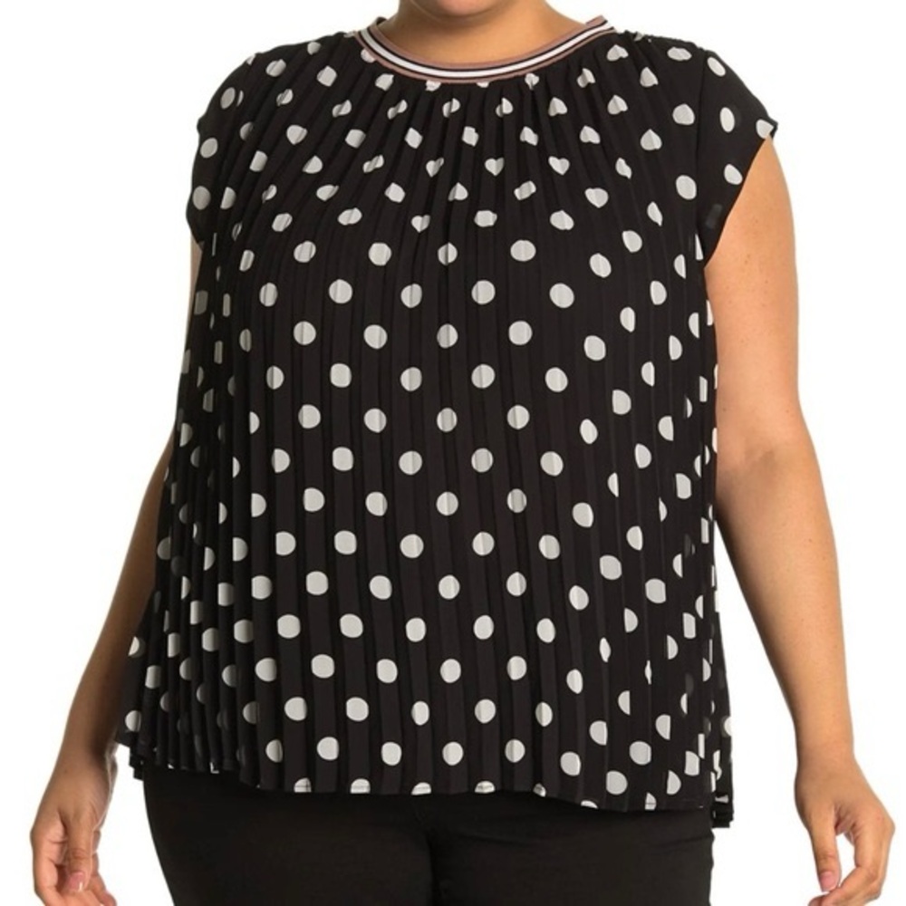 DR2 Polka Dot Pleated Blouse Short Sleeve Keyhole Back L
